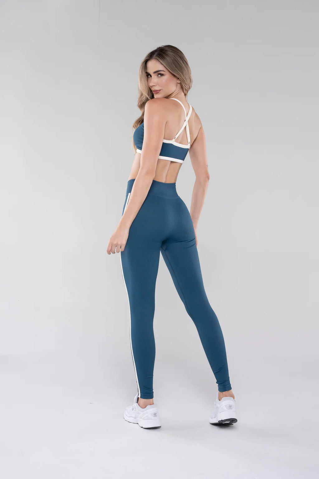 Top Penelope