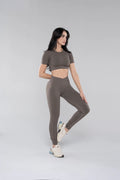 Top Ariella