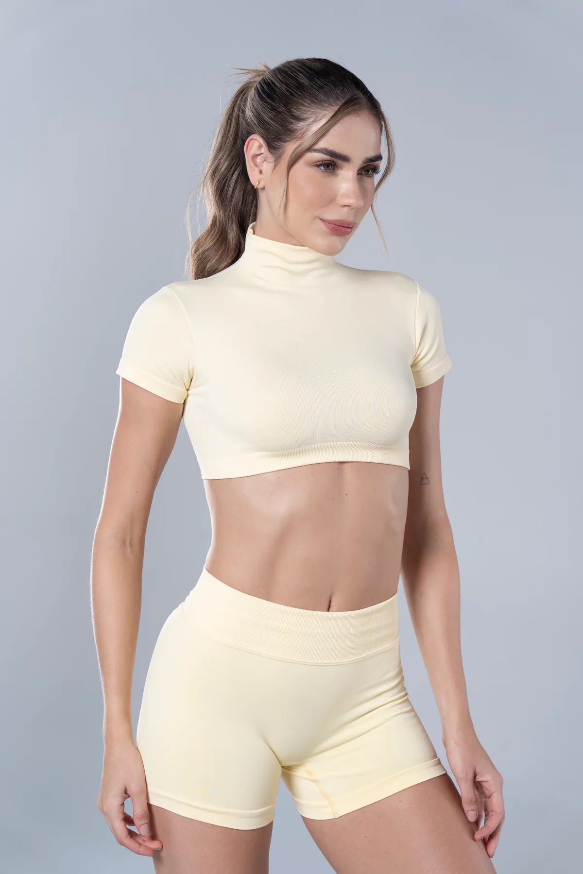 Short Gigi con push up